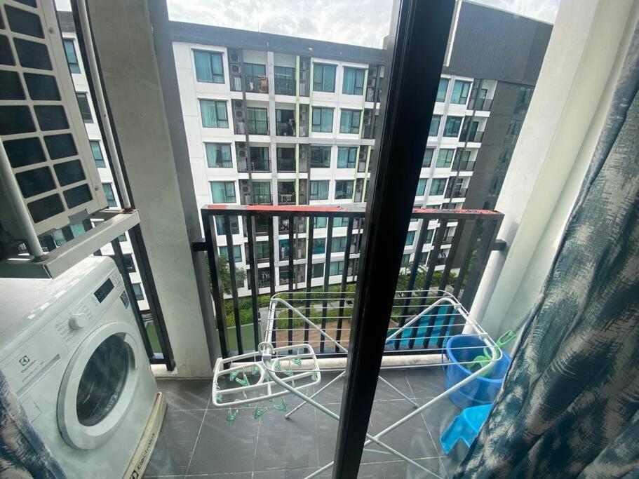 素坤逸50巷一房一厅免费wi-fi简单安静可做饭交通方便 Bangkok